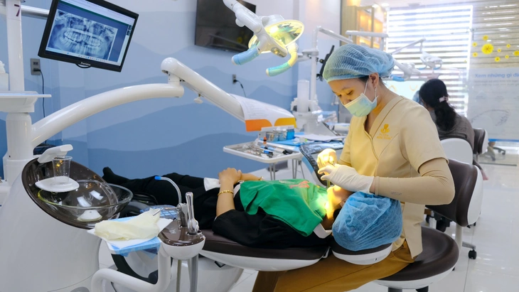 Nha khoa Phương Thành với trang thiết bị máy móc