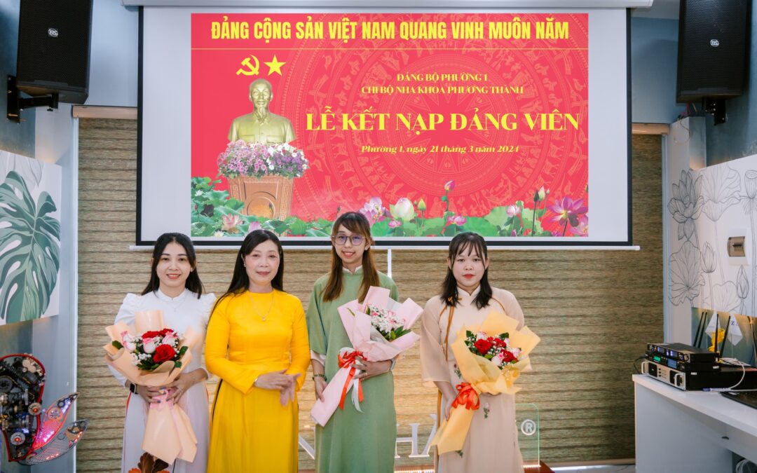 Kết nạp Đảng cho 3 quần chúng