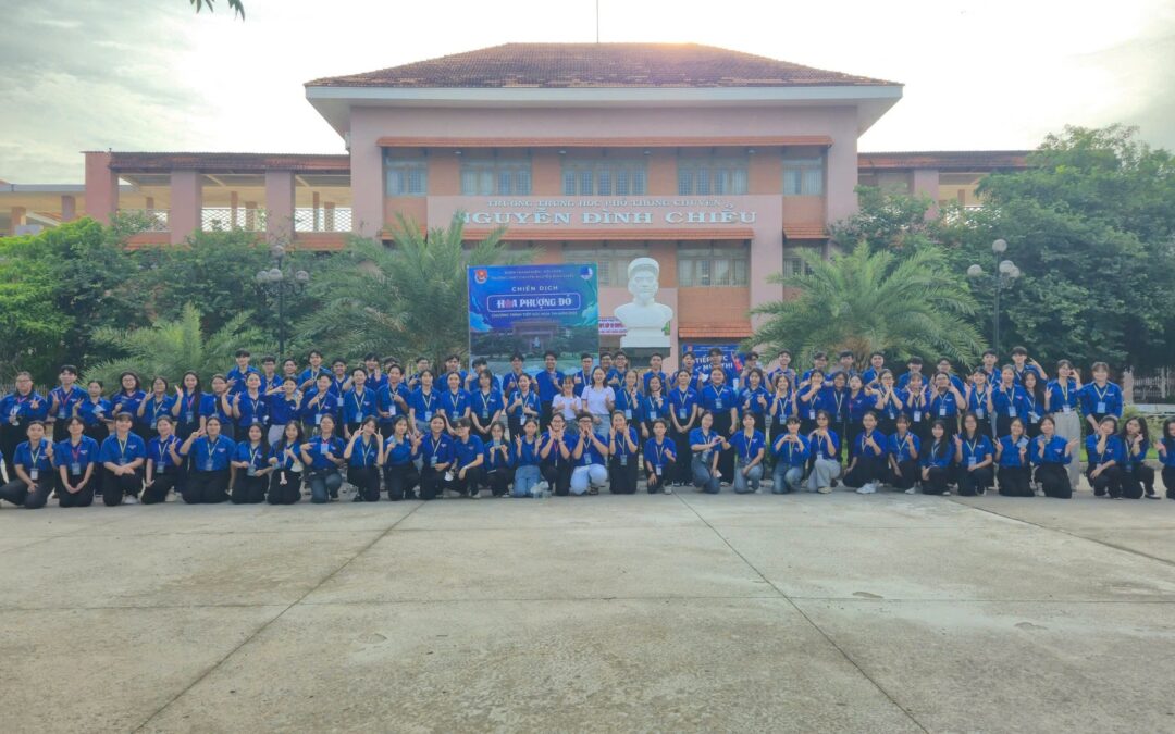 Nha khoa Phương Thành đồng hành cùng Chương trình Tiếp sức mùa thi 2025