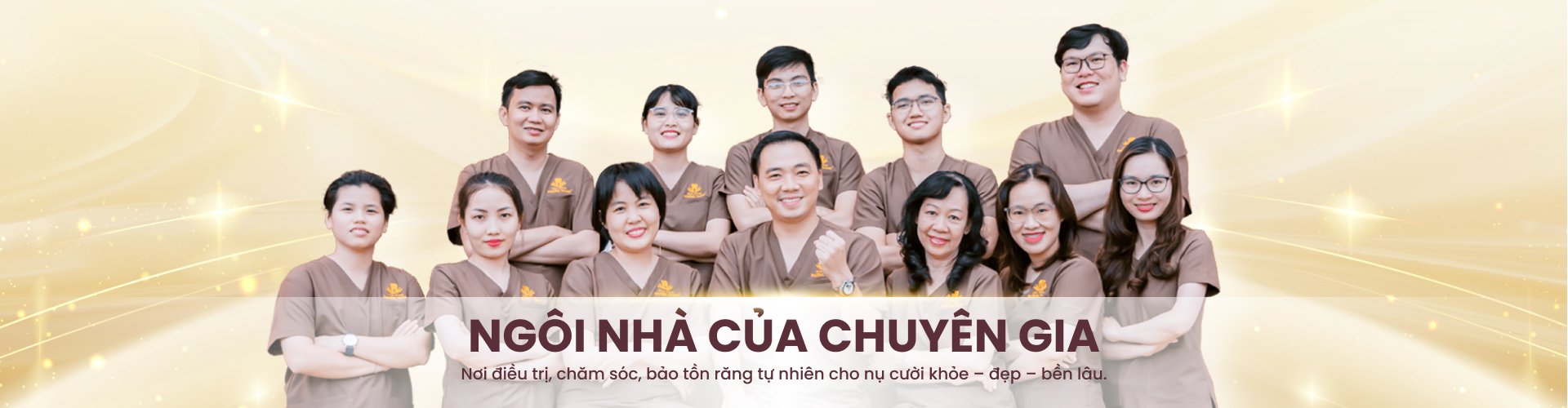 Đội ngũ Bác sĩ Nha khoa Phương Thành chuyên nghiệp, tận tâm